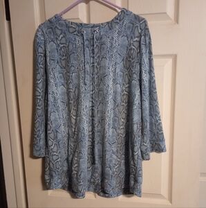 Seven Forty Two Blue Snake Print Women's Top Size XL